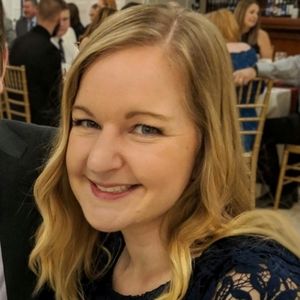 Meet your Posher, Claire